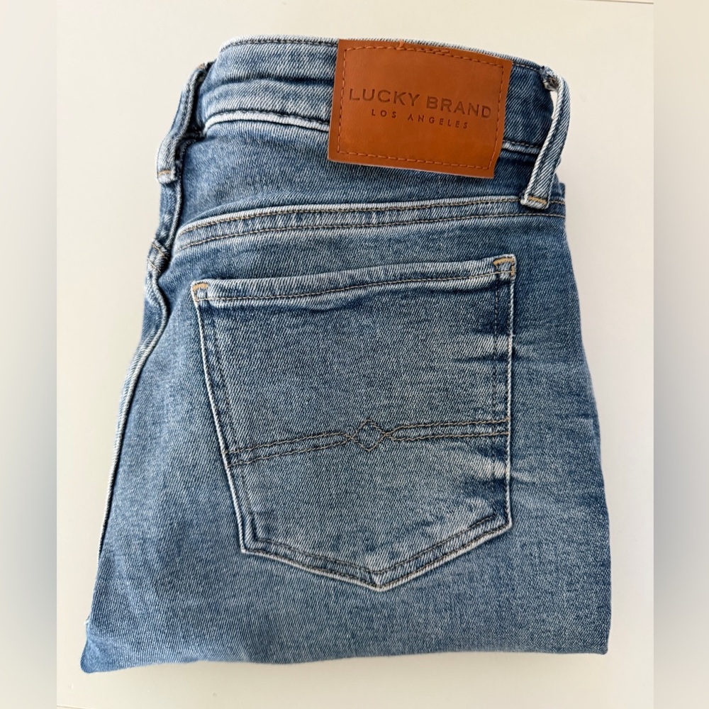Lucky Brand Sweet Bootcut Jeans - 6/Ankle